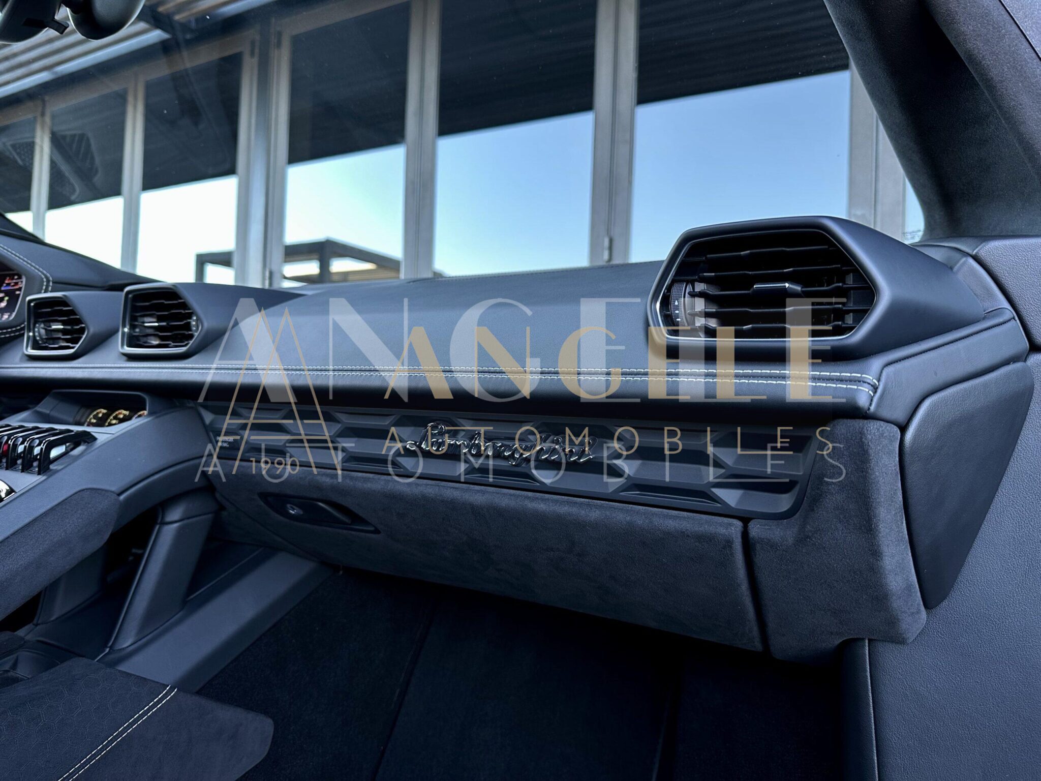 LAMBORGHINI HURACAN AVIO – Image 11