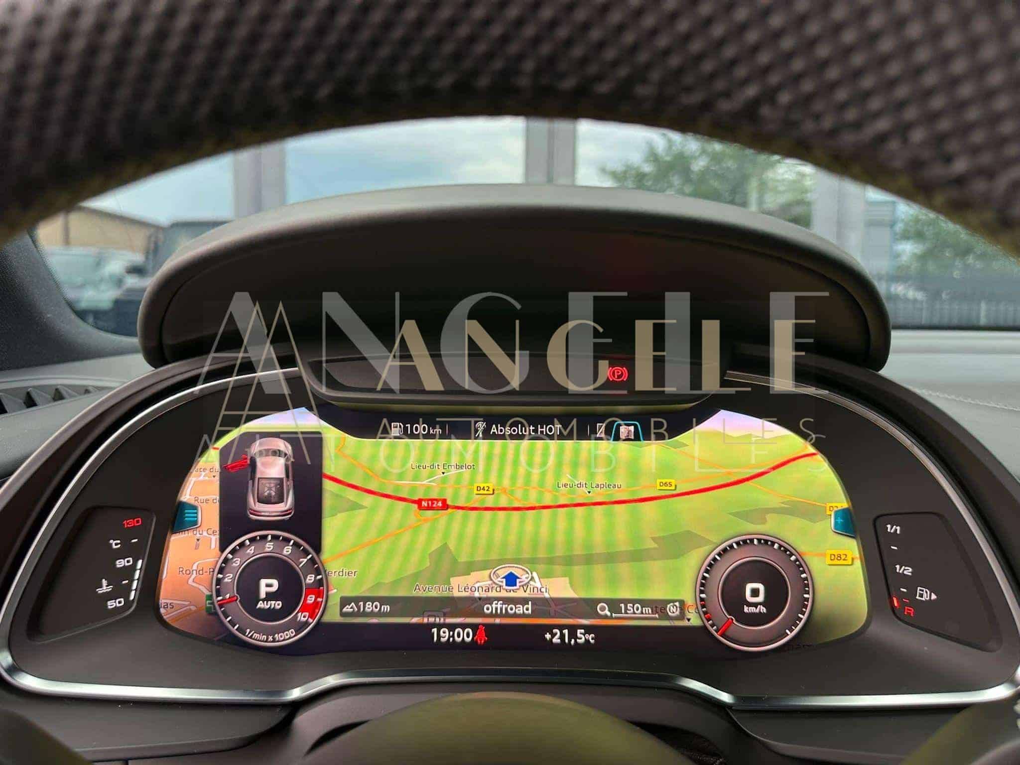 AUDI R8 – Image 2