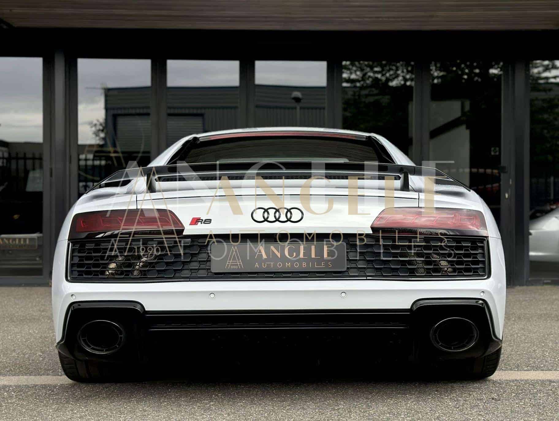 AUDI R8 – Image 4