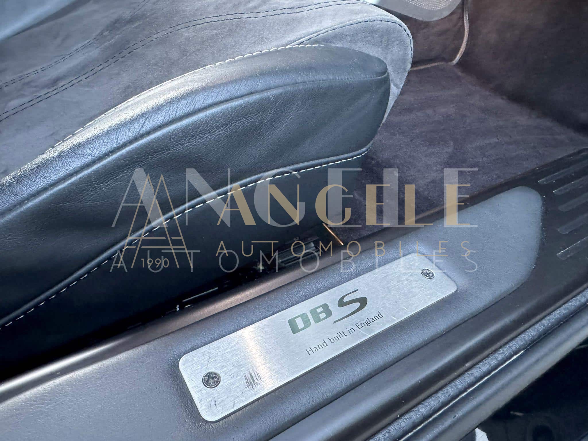 ASTON MARTIN DBS – Image 15
