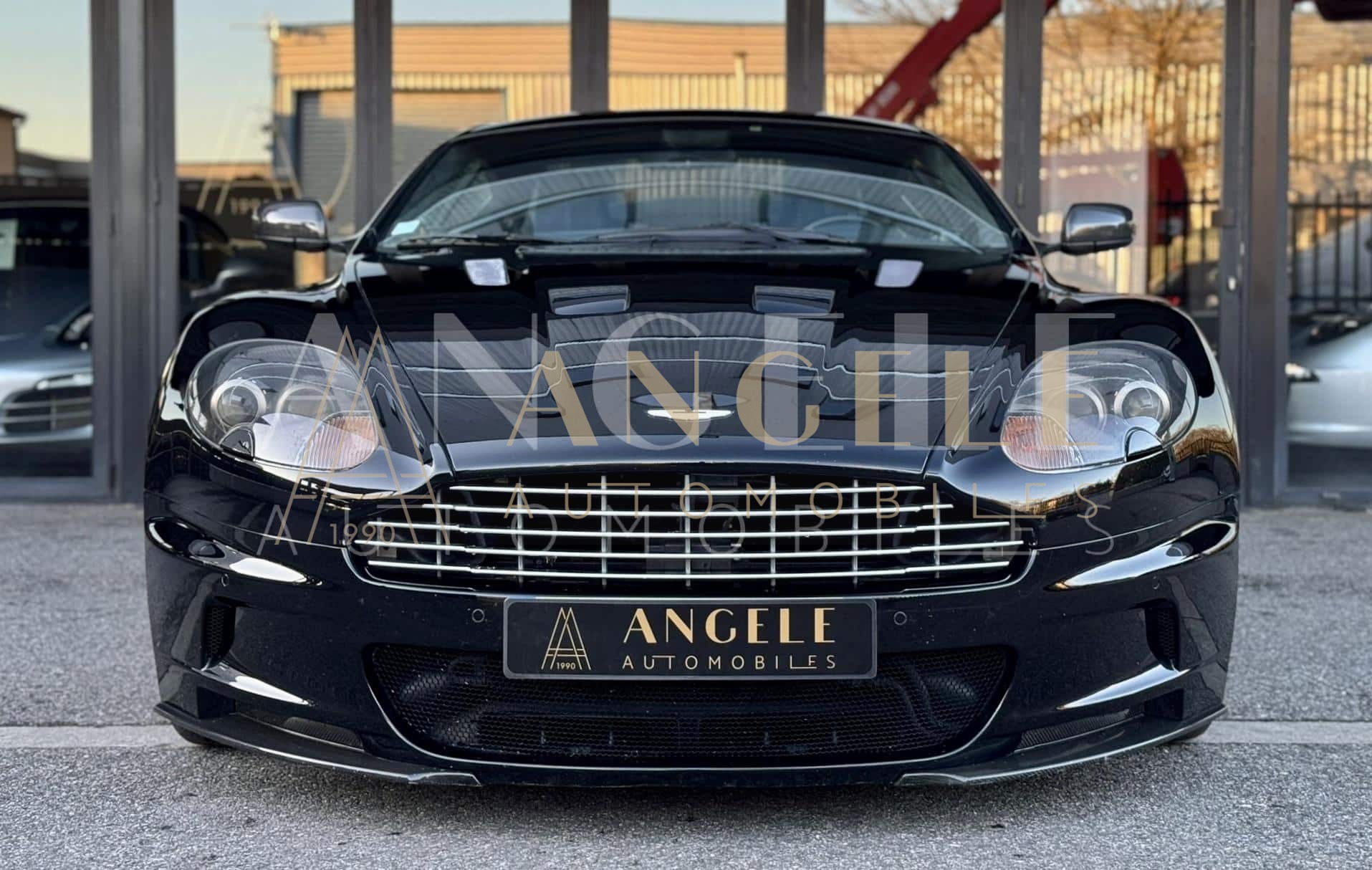 ASTON MARTIN DBS – Image 4