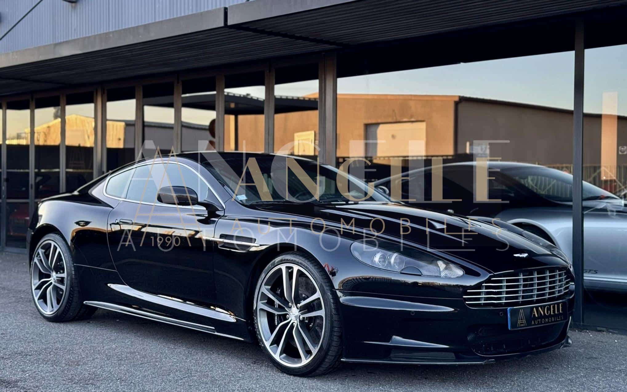 ASTON MARTIN DBS – Image 7