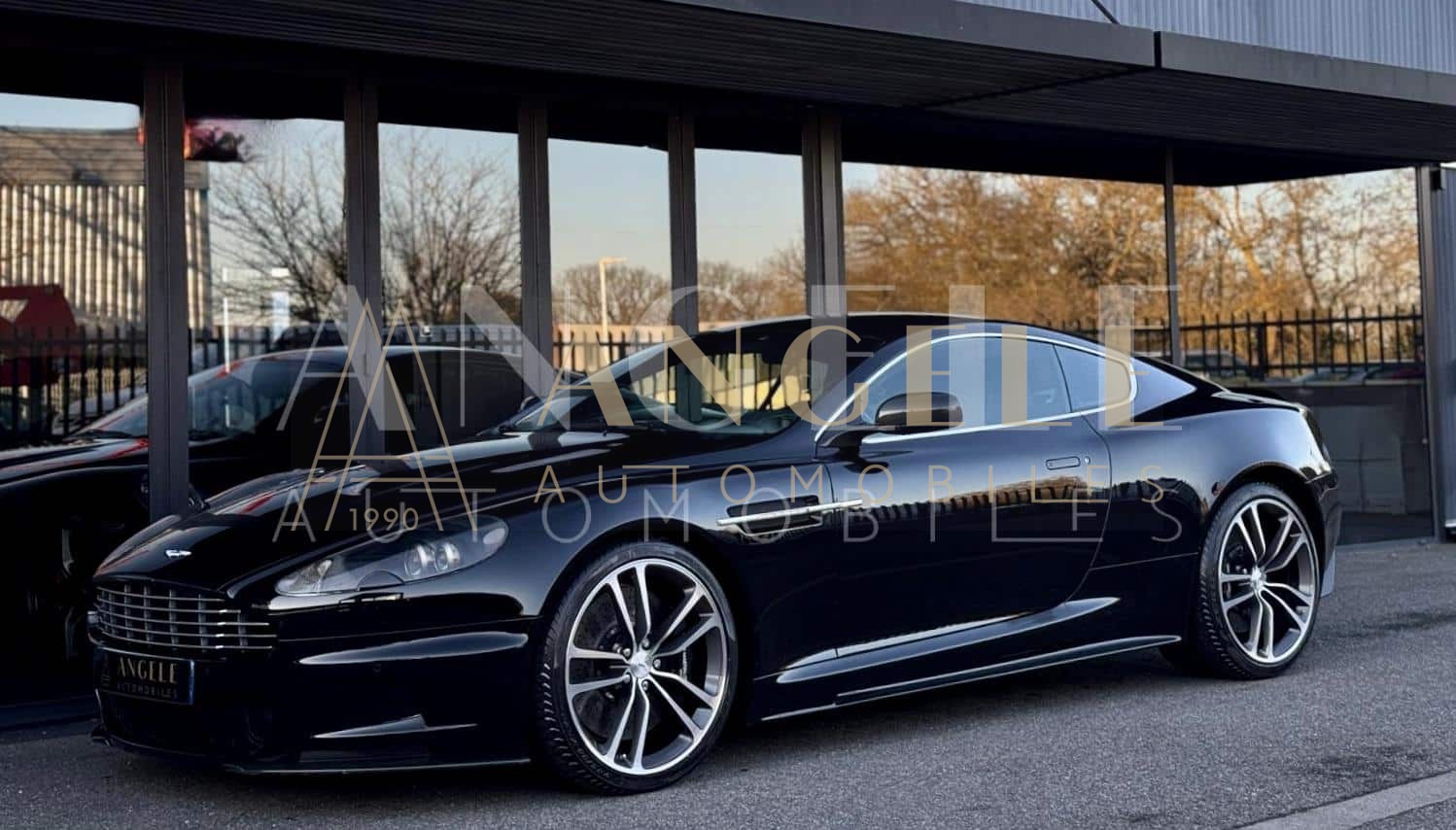 ASTON MARTIN DBS – Image 3