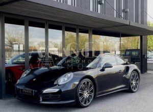 PORSCHE 991 TURBO