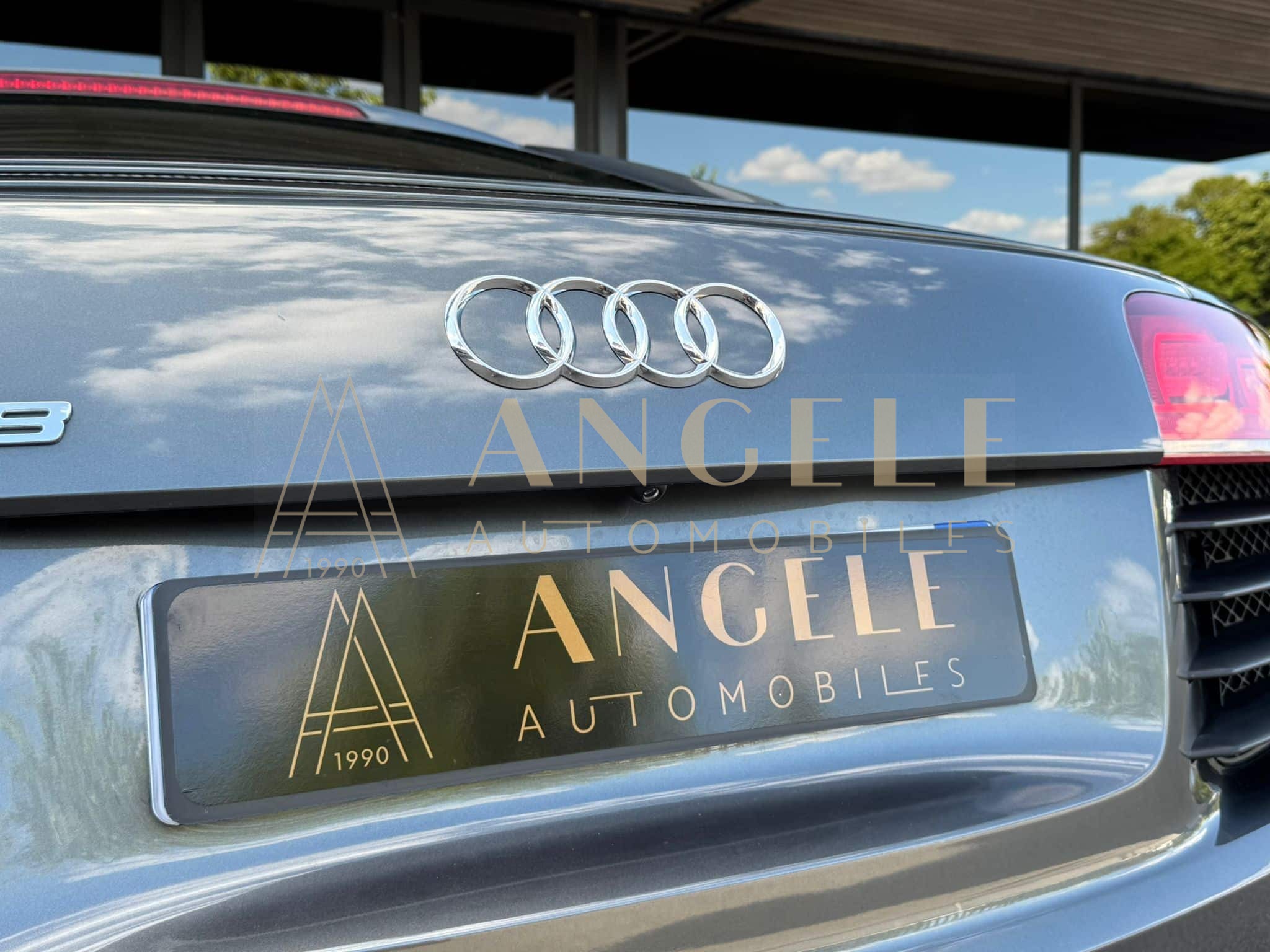 AUDI R8 V8 TOULOUSE ANGELE AUTOMOBILES