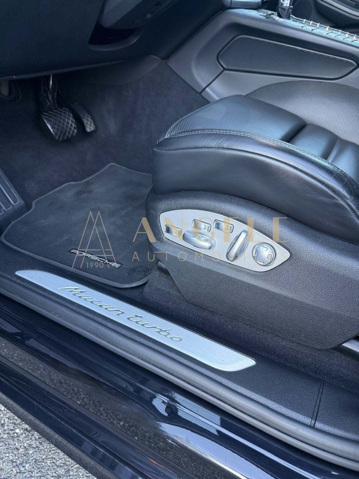 PORSCHE MACAN TURBO TOULOUSE ANGELE AUTOMOBILES