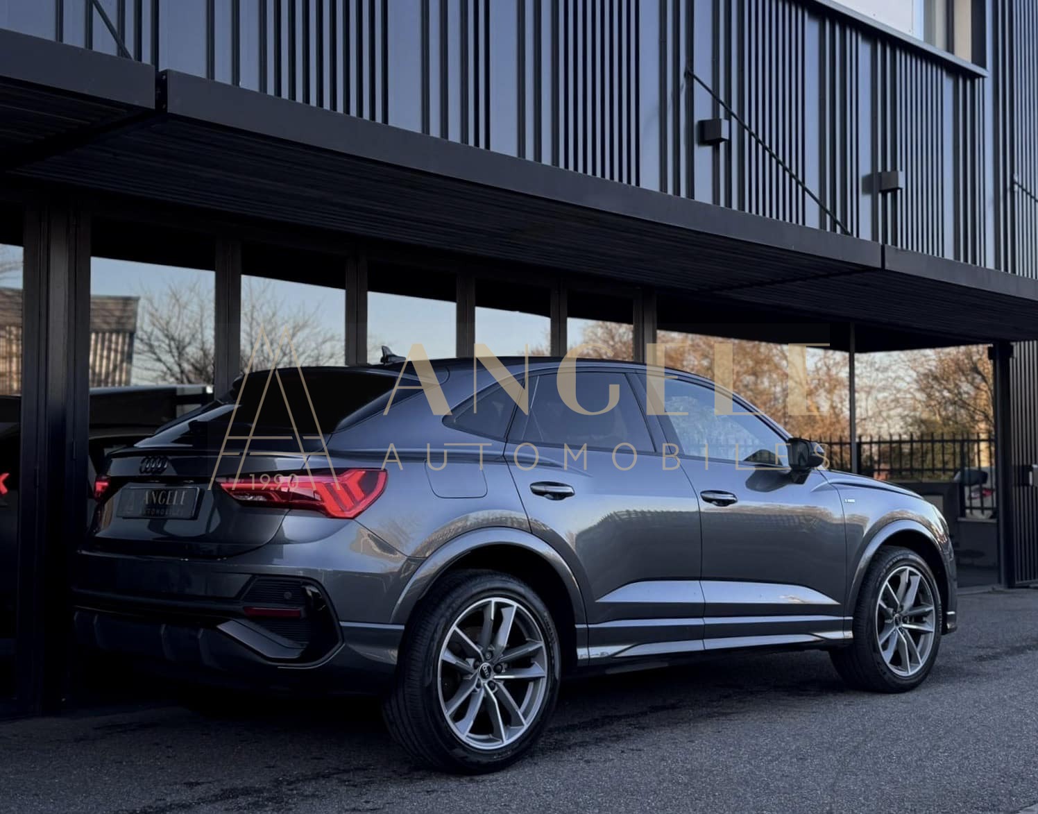 AUDI Q3 E TRON S LINE ANGELE AUTOMOBILES TOULOUSE