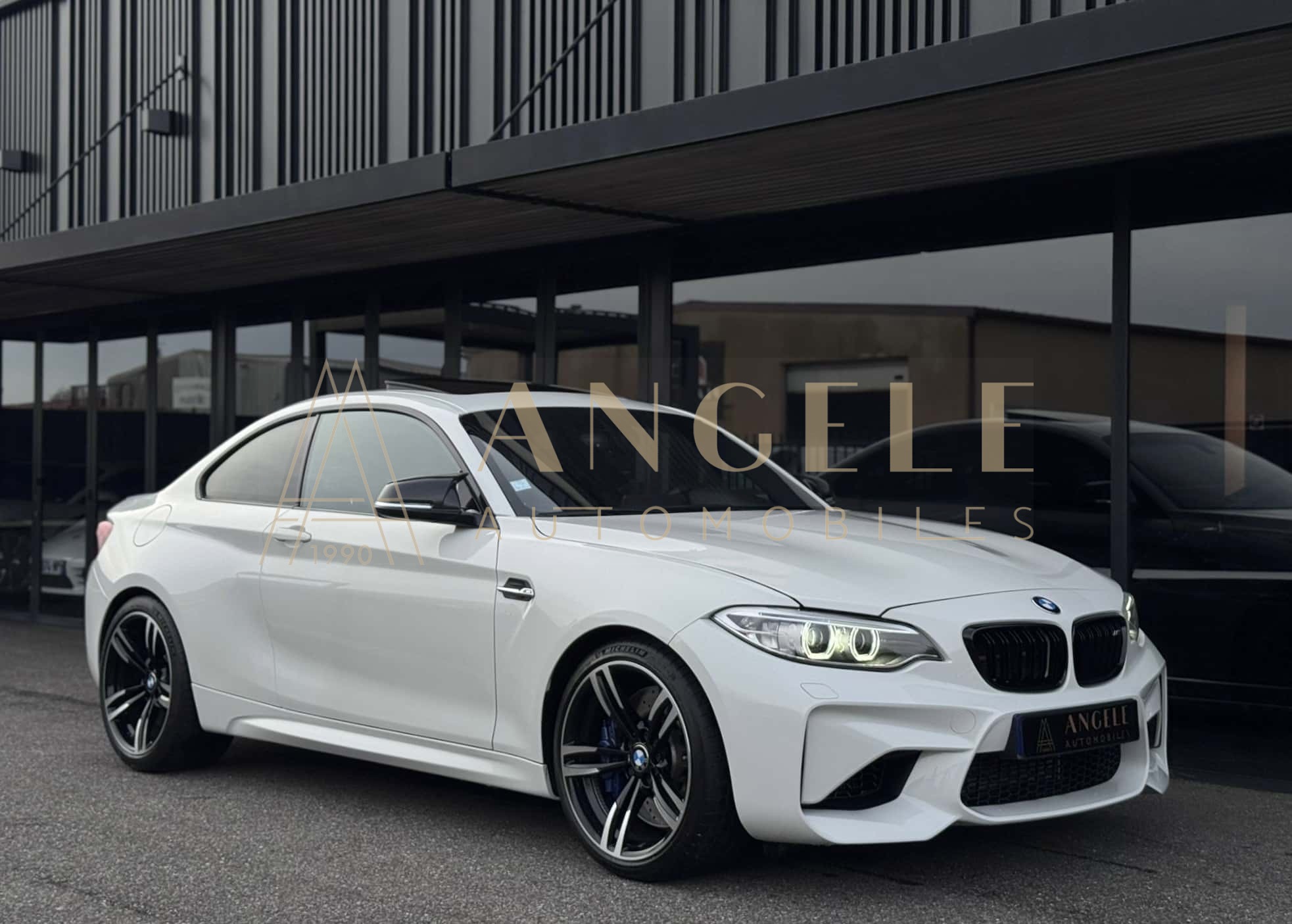 BMW M2 F87 Alpinweis ANGELE AUTOMOBILES TOULOUSE