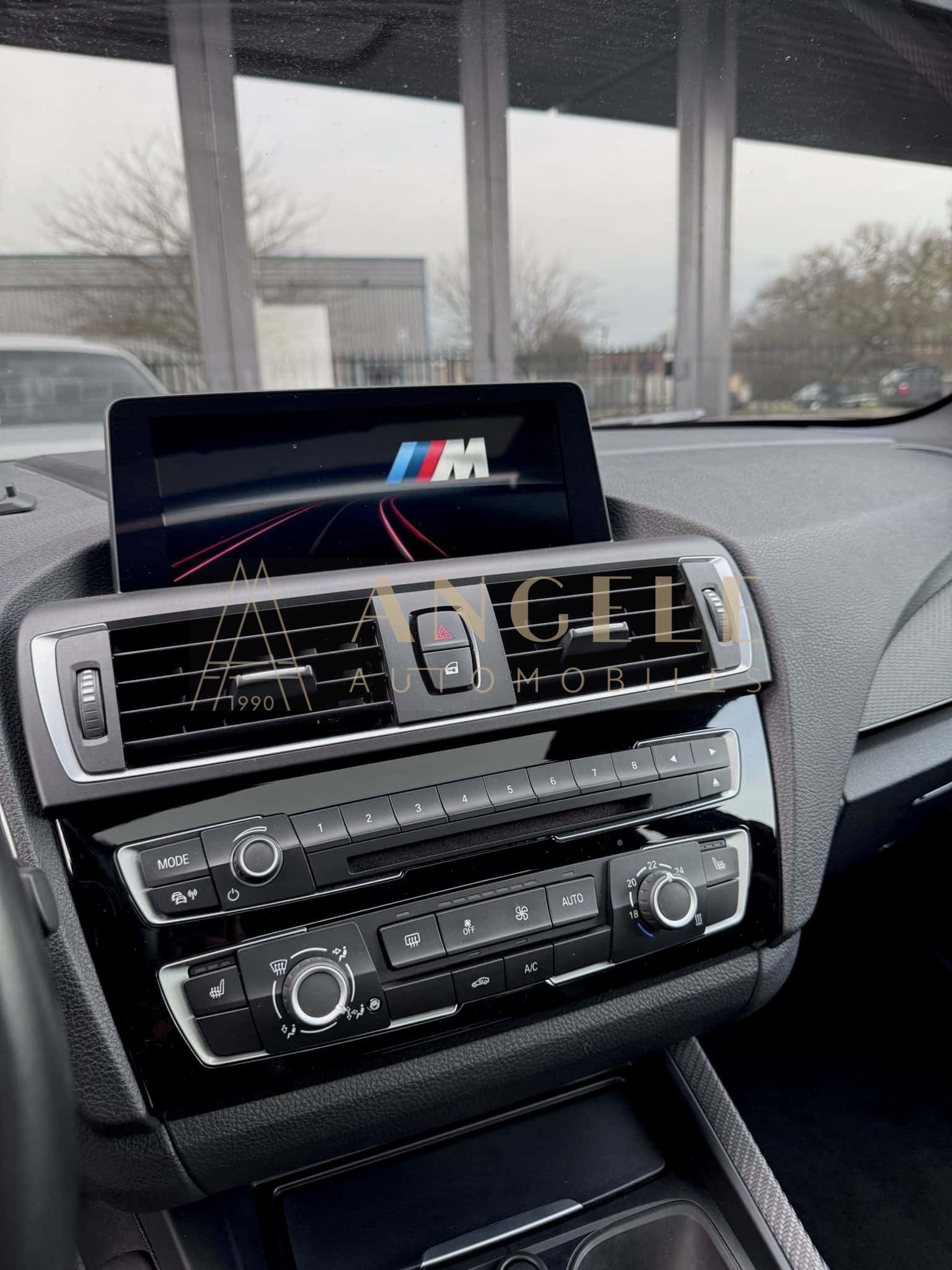 BMW M2 F87 Alpinweis ANGELE AUTOMOBILES TOULOUSE