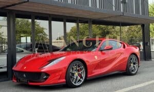 Ferrari 812 Superfast Rosso Corsa V12 800 ch en vente chez Angelé Automobiles